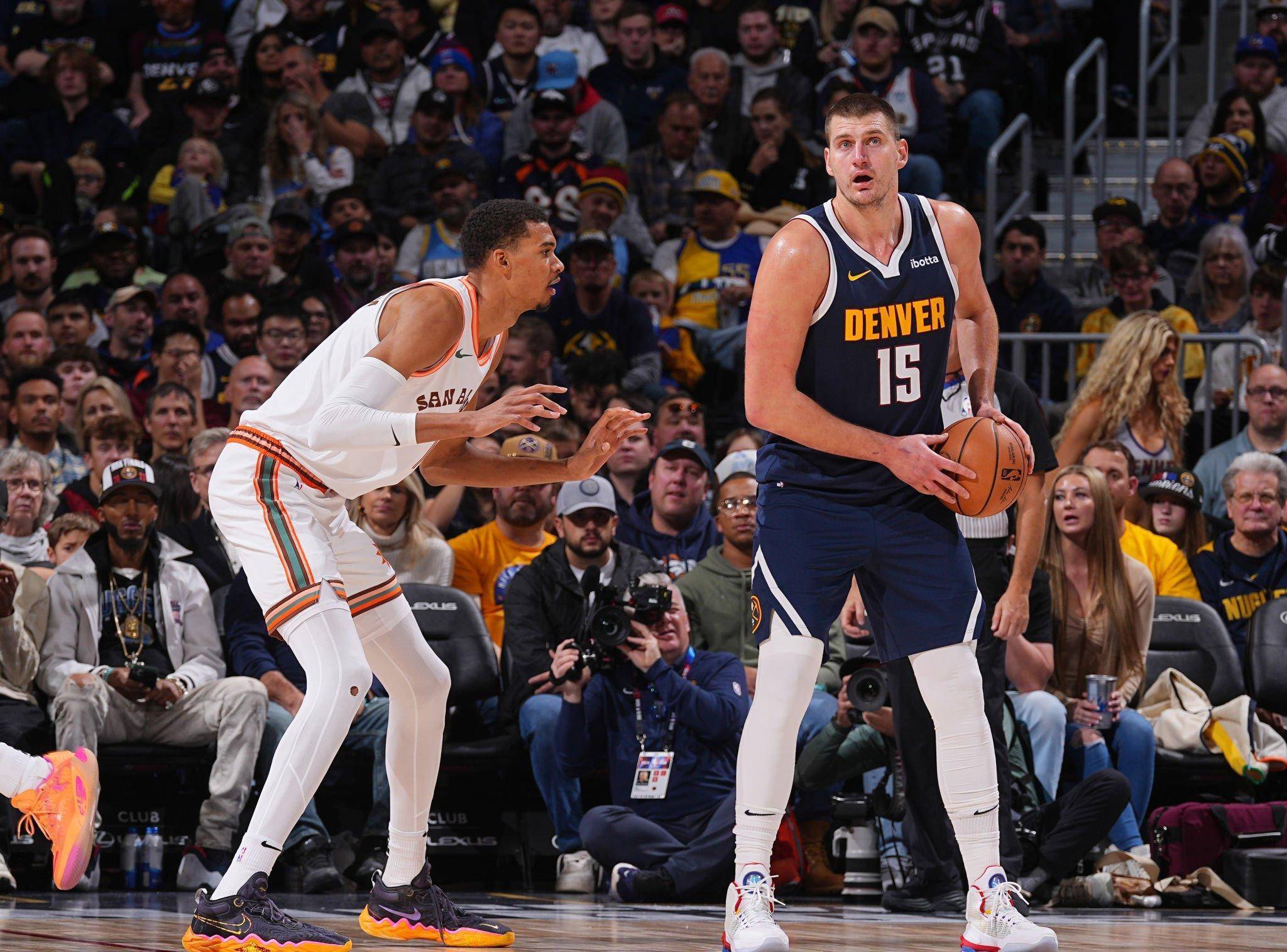 里斯-詹姆斯：我们已做好了赛前准备，会尽力给巴萨制造麻烦（里斯-詹姆斯：备战充分，力争给巴萨制造困难）