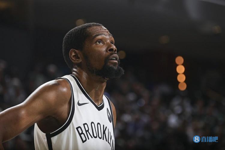 一传一射助马竞客场逆转埃因霍温，瑟洛特当选全场最佳球员（瑟洛特传射建功助马竞客场逆转埃因霍温，当选全场最佳）