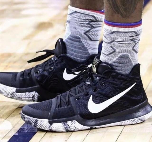 法尔克：巴萨确实对凯恩感兴趣，但很难承担其解约金+年薪（法尔克：巴萨有意引进凯恩，但其高额解约金和年薪难以承受）