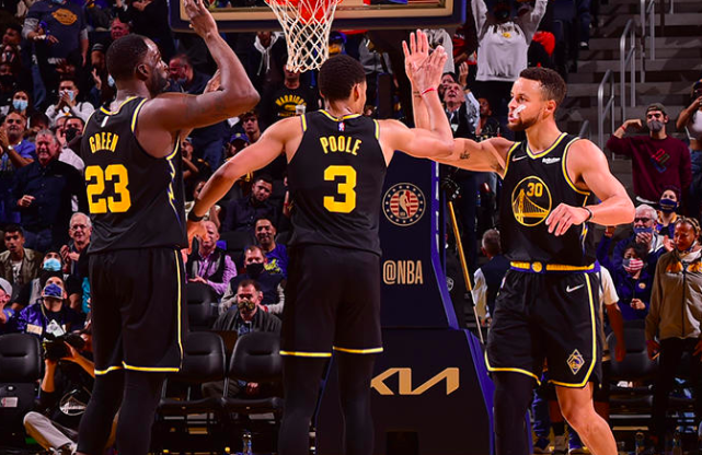 意大利已连续三届参加世预赛附加赛，此前两次均没能突围（意大利已连三届征战世预赛附加赛，前两次均未出线）