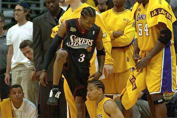 王钰栋三线作战不停歇，中超、U21联赛及国字号密集出战压力巨大（王钰栋连轴转征战三线：中超、U21与国字号赛程密集压力陡增）