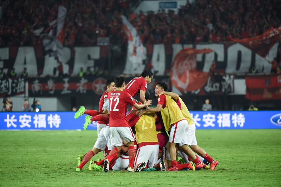 半场战报：科隆1-2法兰克福