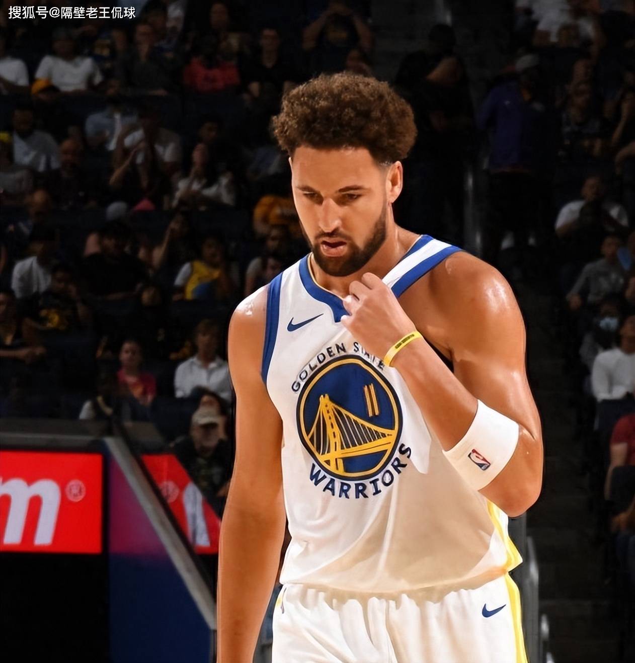 相差7.2公里，曼城全队跑动119公里，皇马跑动111.8公里（曼城全队跑动119公里领先皇马111.8公里，差距7.2公里）